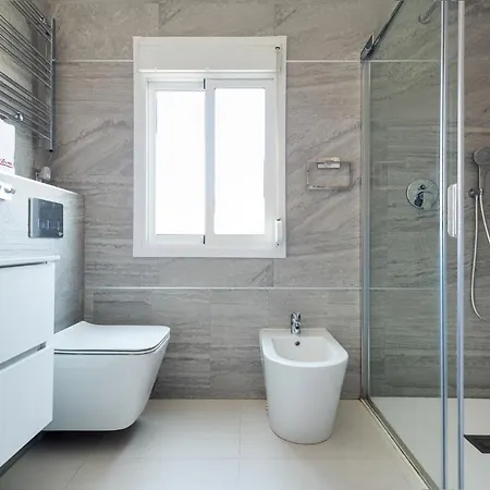 Apartamento Doris 2 *